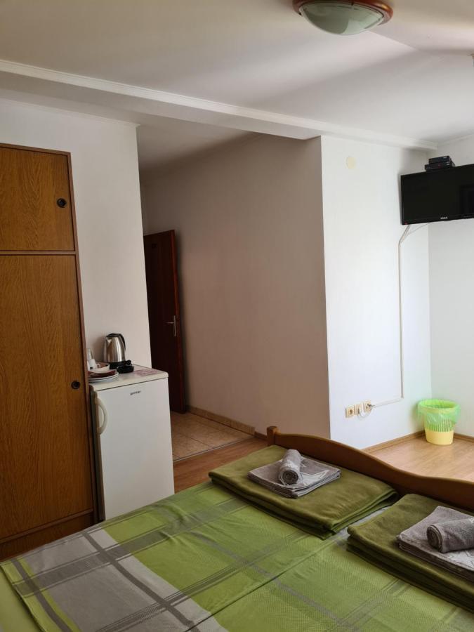Pansion Ribica Hotell Crikvenica Eksteriør bilde