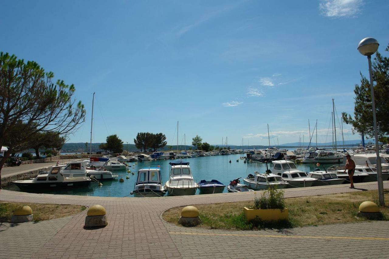 Pansion Ribica Hotell Crikvenica Eksteriør bilde