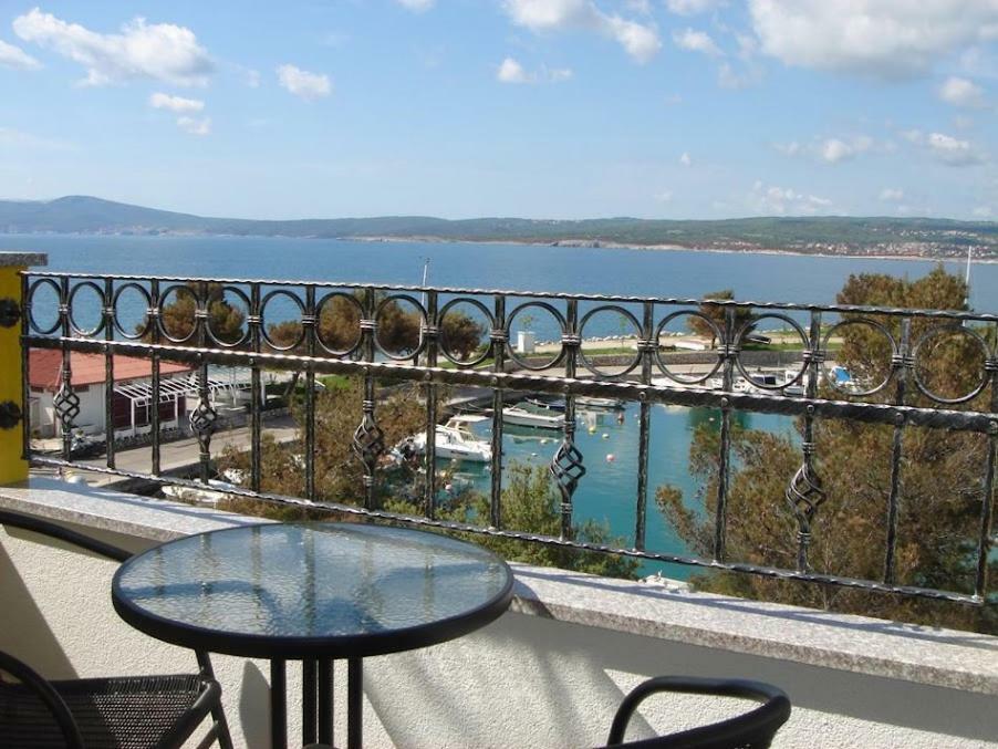 Pansion Ribica Hotell Crikvenica Eksteriør bilde